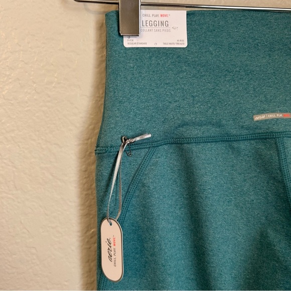 NWT, Aerie Chill. Play. Move. High Rise Color Block Green/Gray Leggings, Small - Picture 6 of 9